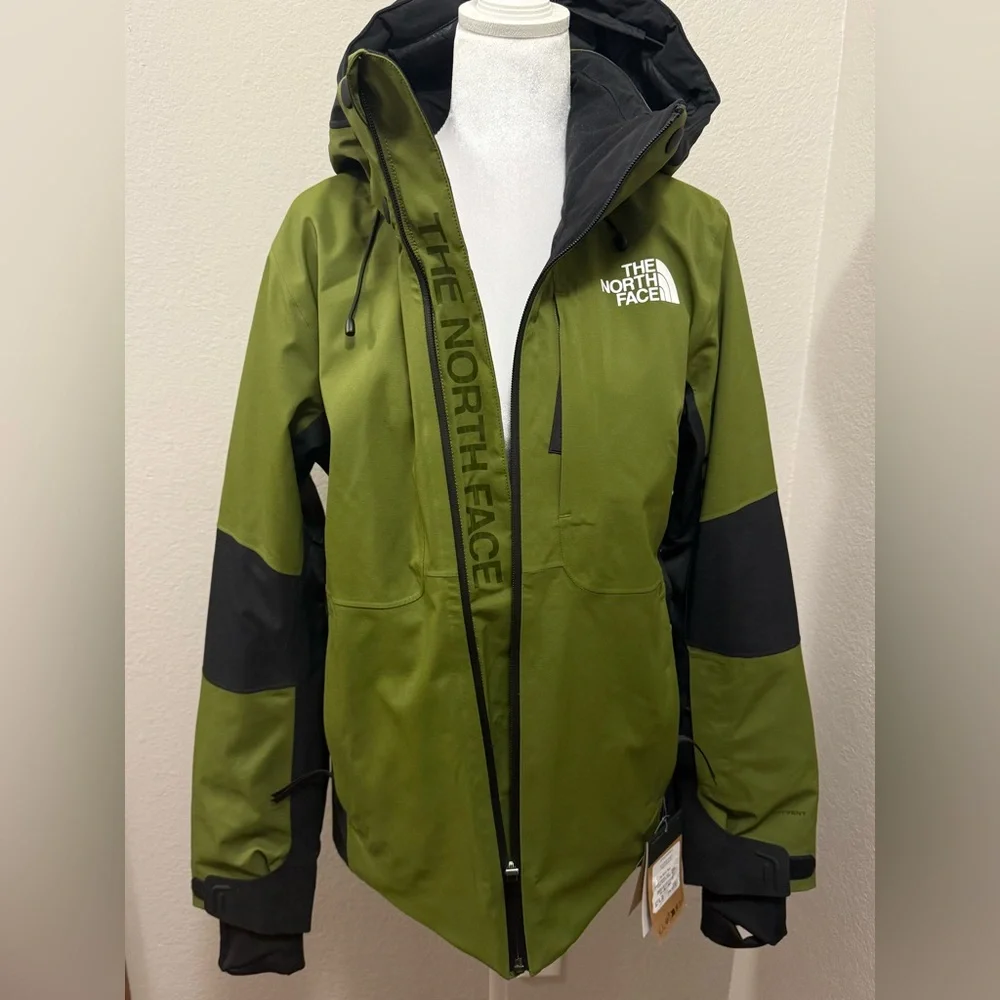 The North Face
Lenado Insulated Jacket - Women's Medium - Picture 2 of 11